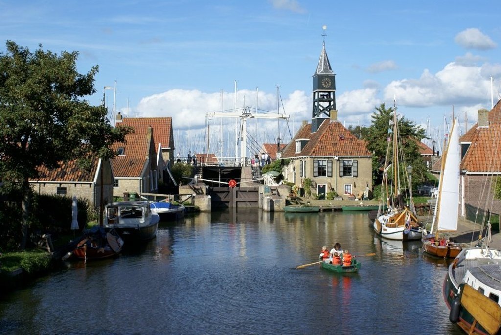 Fietsvakantie friese steden en meren