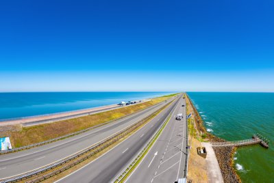 Fietsvakantie rond het IJsselmeer Afsluitdijk